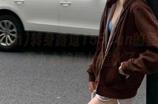 转身路过155.fun的登录页面，不小心被地址惹火了！