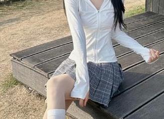 苹果版的“吃瓜指南”请注意，51吃瓜给你更新最全的绯闻记，轻松放松！