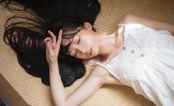 51吃瓜资源召唤：苹果的背后，不是你想知道的瓜田李下的故事哦！