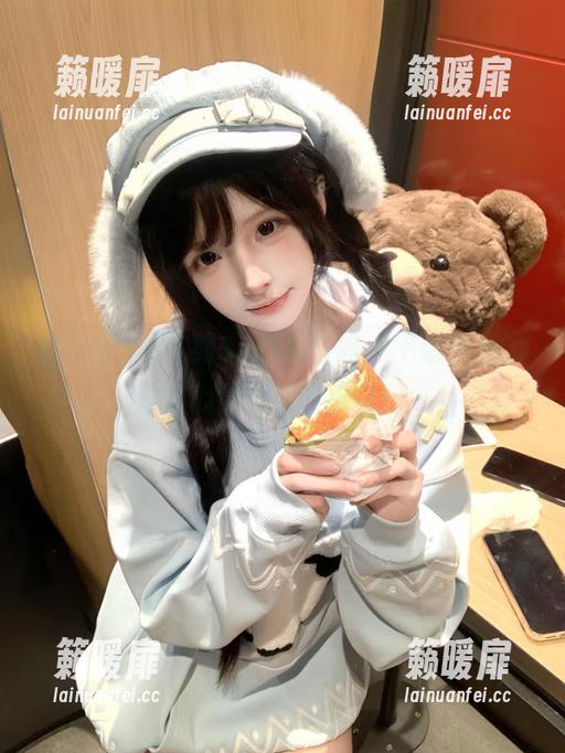 下载51吃瓜官网，不追热点的小心情真的好难啊！