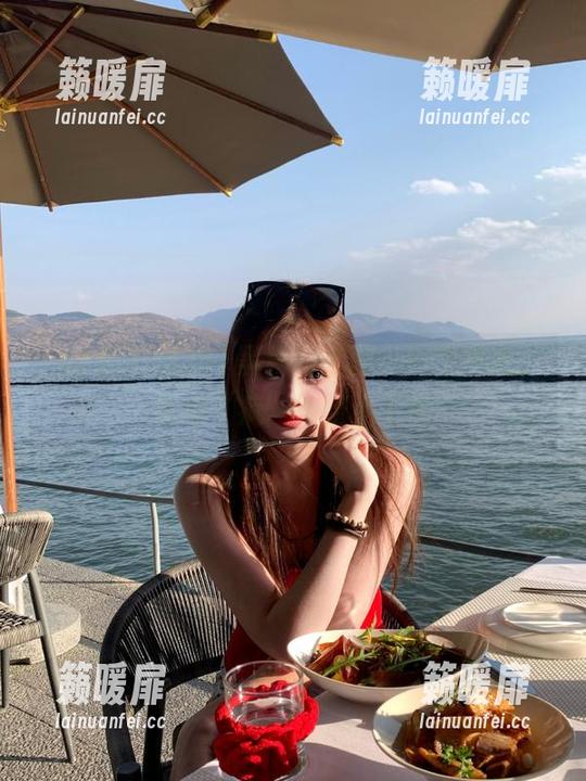 51黑料网 51黑料网官网:一个平台,给你“疯”一整个下午