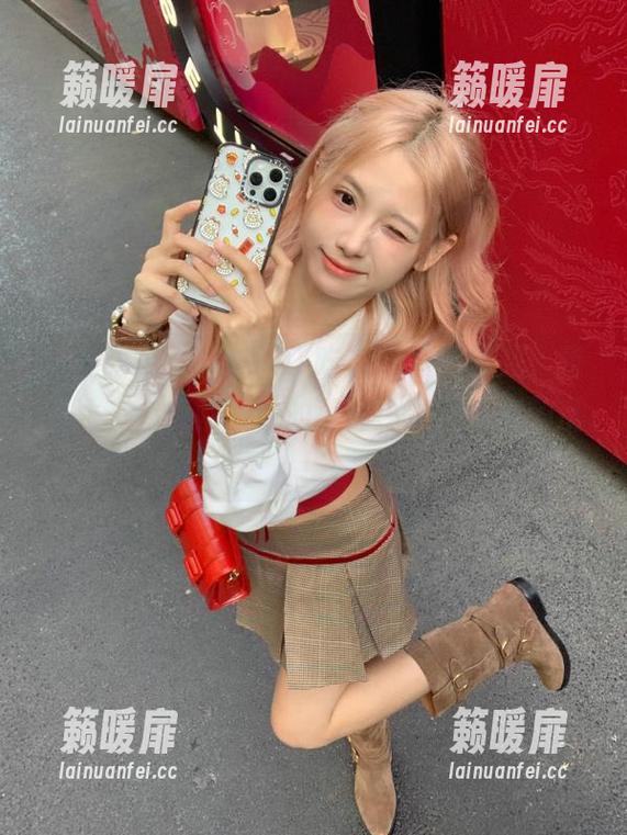 每次刷91吃瓜网页的视频，我的注意力像秋风中的落叶，扑通扑通的乱！