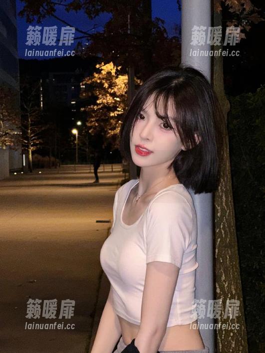 小心，这个入口好像有个隐形门！heiliao.su隧道里的瓜，真多！