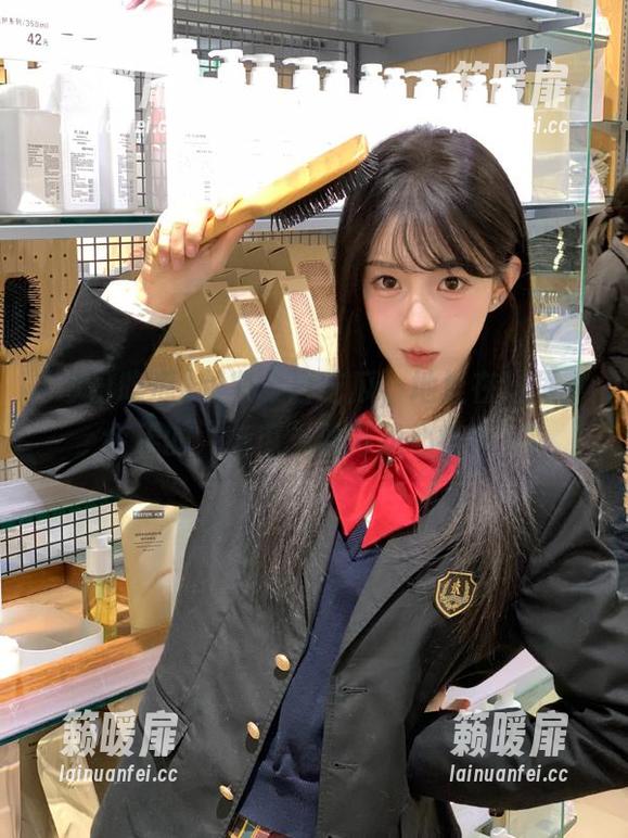 跟紧今日吃瓜，地址在这里，今天的“热瓜”看得我心痒痒～