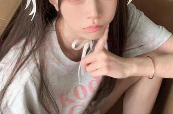 冲哥精选发布的wallpaper，今天行不行让我重温一下乙女心？