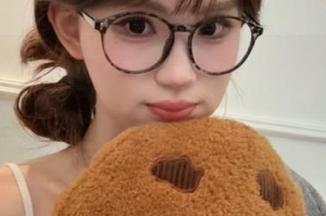 在“吃瓜网”在线观看的时候，我就想，如果所有收藏的剧也能随时播出，那该多爽啊！