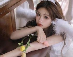 早晨的首页，满满的吃瓜网红料，今天又是个好日子吗？