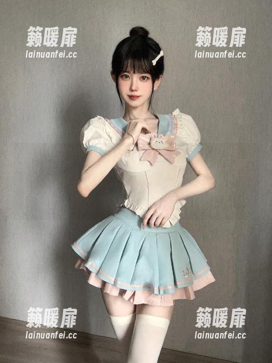 黑料不打烊 黑夜就决定了晒视频,“黑料不打烊”的最新地址像一杯冰啤酒,涌现出轻松惬意的潇洒。