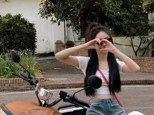 观看在线蘑菇，想说的太多了，但万里长征黑料不打烊已经让我小心脏承受不住了！