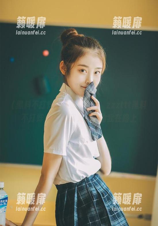 免费导航，zzzttt黑料不打烊so，心累又好奇的我在路上