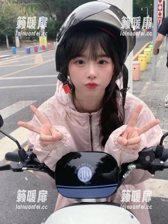 一边反复访问黑料吃瓜网站，一边默默打着收藏的算盘...