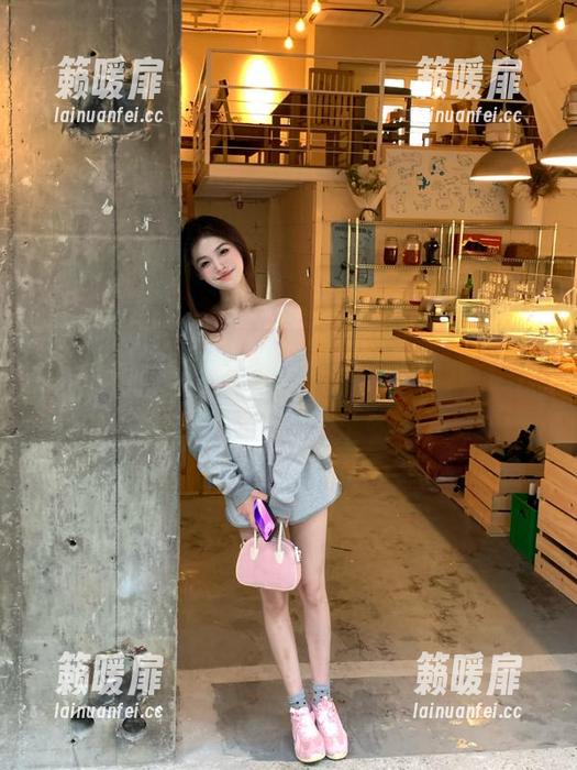 用黑料正能量indexapp记录我每天的“黑暗与光明”！