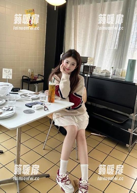 短暂的宁静后，黑料正能量官网再次更新，是想让我们烧脑还是缠绵？