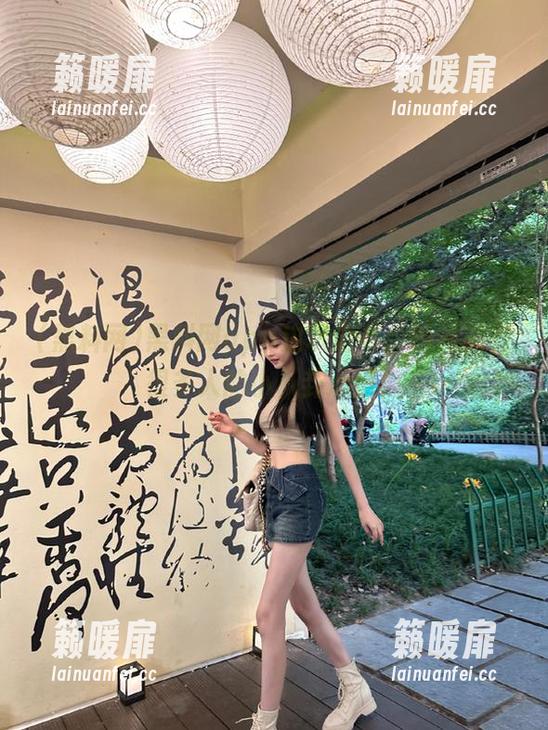 黑料网app边玩边看，瞬间拥有很多人的小八卦心情！