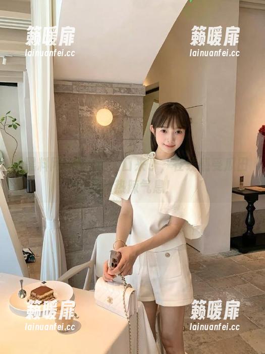 黑料网 黑料网入口来了,在线感受瓜田里的热辣气息!