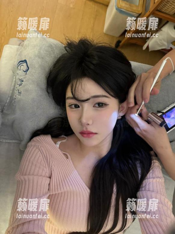 我在“黑料老司机”上观看，脑海中竟浮现出一丝不妙的联想。